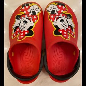 Minnie Mouse Crocs Girls Size 12